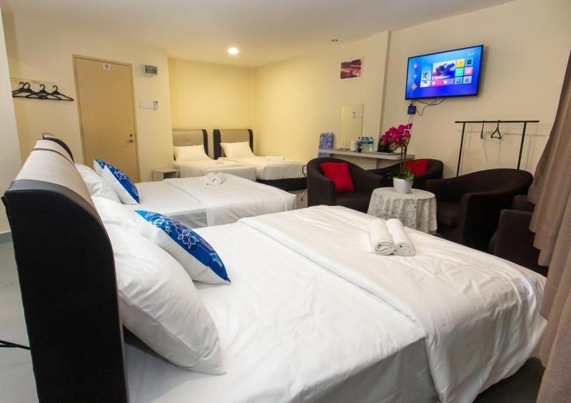 Southern Tip Hotel Pontian Kecil Kültér fotó